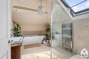 Photo 19- click for photo gallery